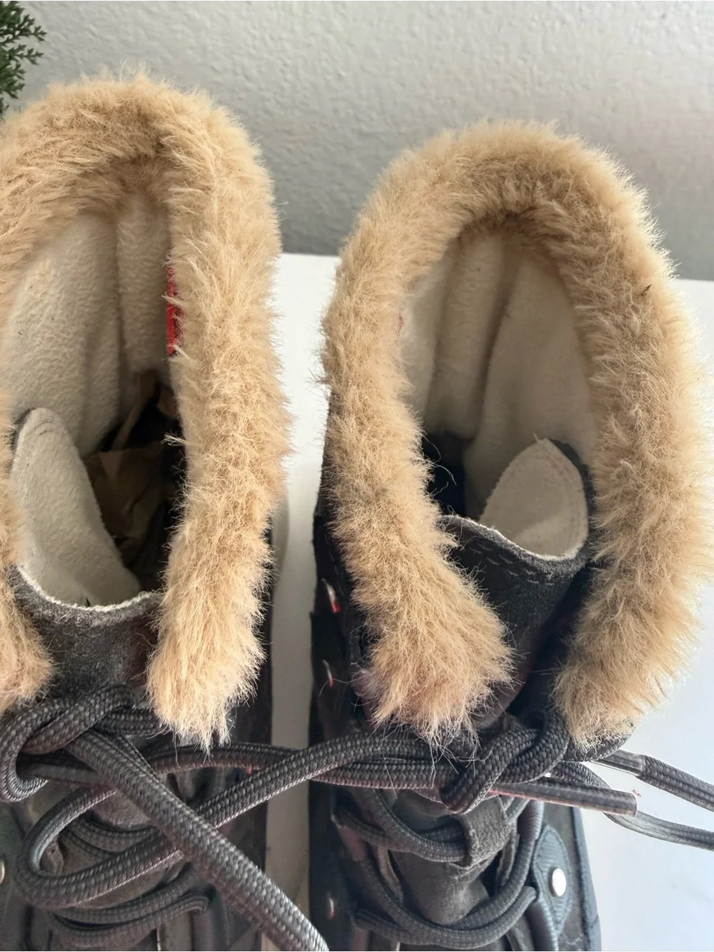 Sorel gray suede
